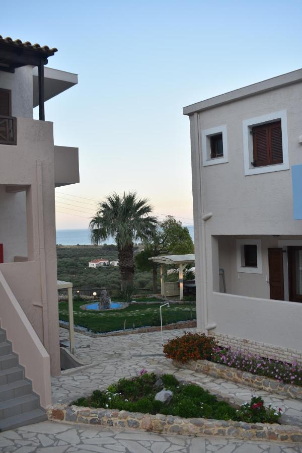 קסרוקמפוס Asteras Apartments מראה חיצוני תמונה
